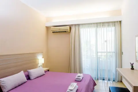 Terinikos in Ιαλυσός — foto 8