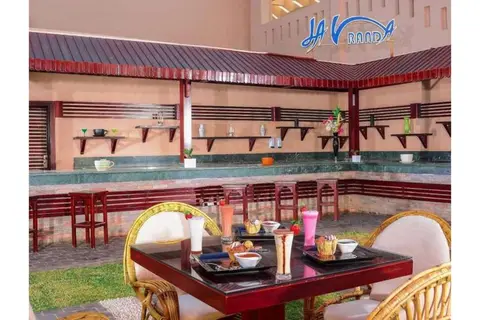 Pickalbatros Royal Moderna Resort in نبق — foto 29