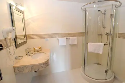 Hotel Elysee Prague in Praag — foto 12