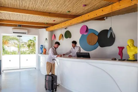Axel Beach Mykonos in Τούρλος — foto 20