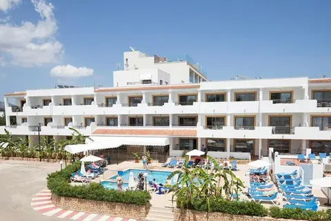 Apartamentos Casa Luis by Invisa in Santa Eulària des Riu, foto 11