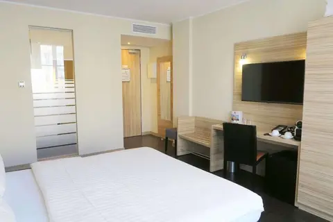 Hotel Star Inn Hotel Premium Altmarkt in Dresden — foto 3