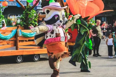 Attractie- en Vakantiepark Slagharen foto 23