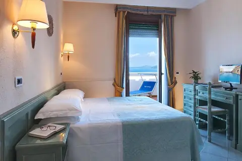 Parco Aurora Terme in Ischia — foto 18