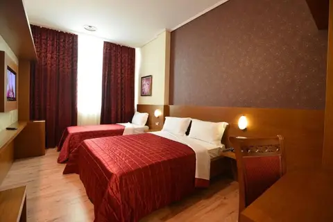 Hotel Austria in Tirana — foto 20