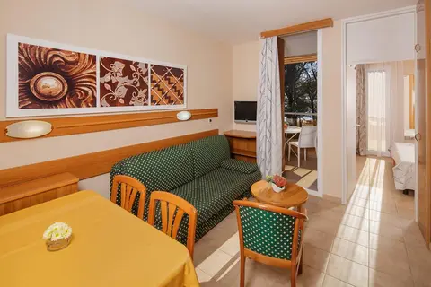 Apartments Amfora Plava Laguna in Bašanija — foto 7
