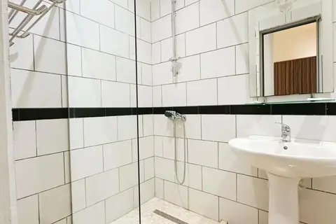Aurelis Hotel in Tirana — foto 30