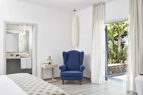 Yria Boutique Hotel & Spa in Παροικιά — foto 9