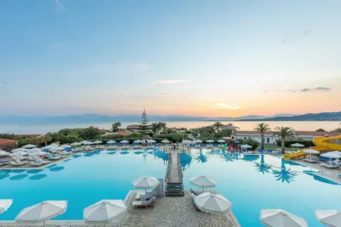 Hotel Roda Beach Resort & Spa in Roda Beach Resort Spa, foto 13