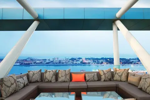 Aloft Abu Dhabi in الروضة — foto 27