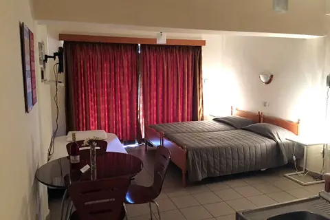 Vrachia Beach Hotel & Suites in Kissonerga — foto 5