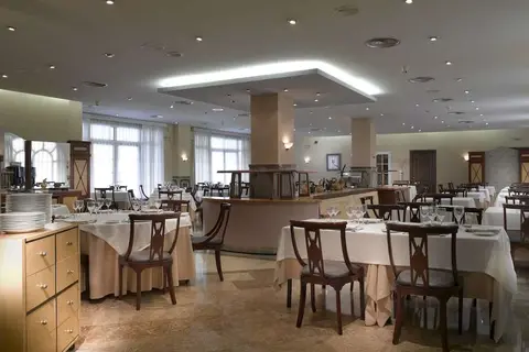 Hotel Macia Alfaros in Córdoba — foto 14
