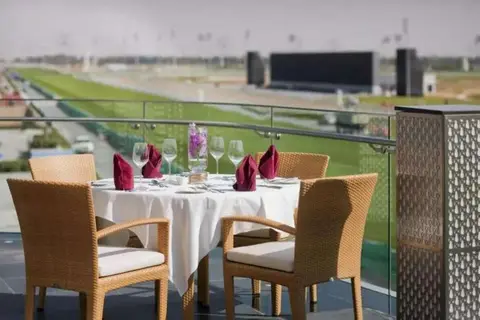 The Meydan Hotel in Dubai — foto 6