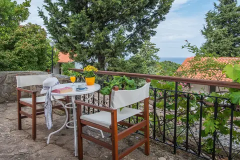 Delfinia Hotel & Bungalows in Μόλυβος — foto 24