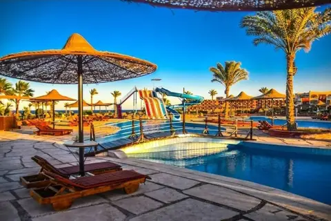 Bliss Nada Beach Resort in بور غالب — foto 4