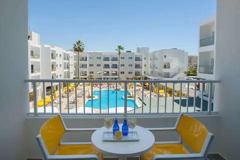 Mayfair Hotel in Paphos — foto 22
