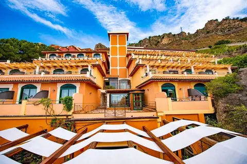 Baia Taormina Hotel in Forza d'Agrò — foto 12