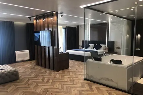 Royal G Hotel & Spa in Durrës — foto 12