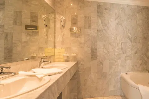 Hotel Ambassador Monaco in Monaco — foto 28