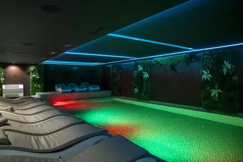 Henry Resort & Spa in Golem — foto 3