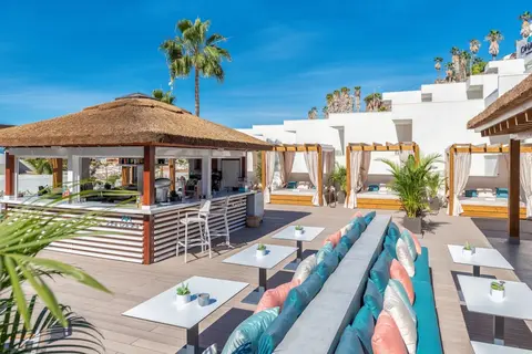 TIME TO SMILE Ohasis Boutique Suites in Arona, foto 18