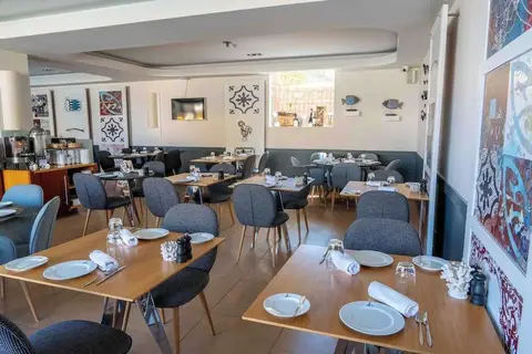 Costa d'Oiro Ambiance Village in Lagos — foto 7