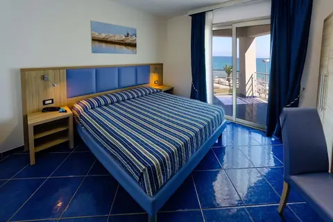 Astro Suite Hotel in Cefalu — foto 30