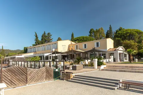 Camping Le Domaine Des Naïades in Grimaud — foto 12