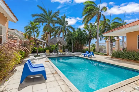 Curinjo Resort in Carawaraweg — foto 5