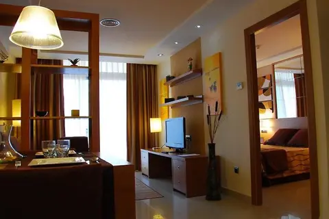 Exe Cunit Suites & Spa in el Vendrell — foto 23
