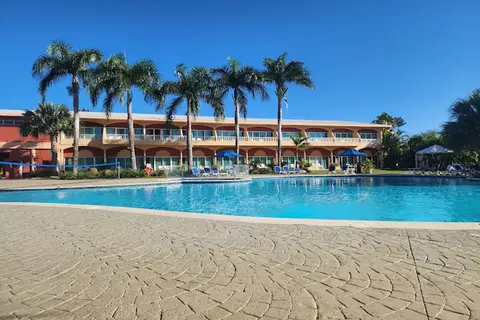 Hodelpa Garden Suites Golf & Convention Center in Guayacanes — foto 2