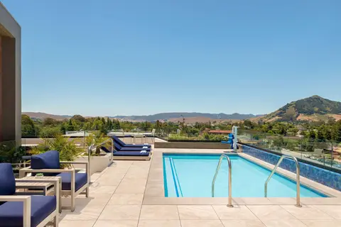 La Quinta Inn & Suites by Wyndham San Luis Obispo Downtown in San Luis Obispo — foto 2