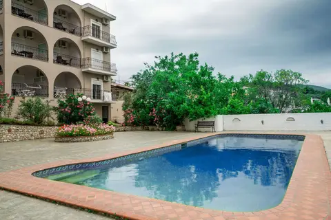 Villa Albanis in Agia Paraskevi, foto 2
