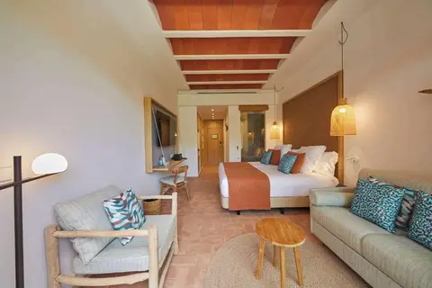 Cala San Miguel Ibiza Resort, Curio by Hilton - adults only in Sant Joan de Labritja — foto 9