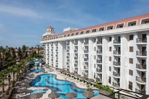 Blue Marlin Deluxe Spa & Resort in Alanya