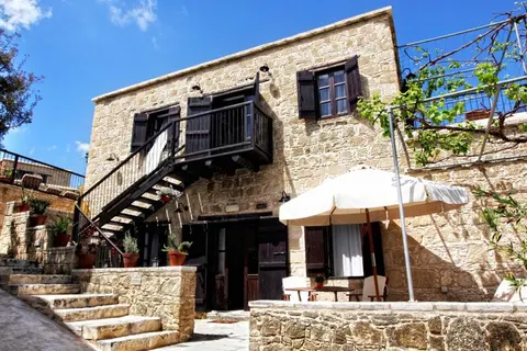 Leonidas Village Houses in Goudi — foto 3