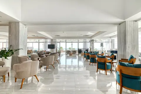 Atlantica Sea Breeze in Παραλίμνι — foto 21