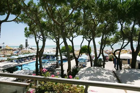 Hotel Excelsior Lido di Jesolo in Jesolo — foto 11