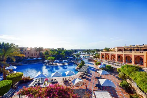 Steigenberger Coraya Beach in Sabbar Bar