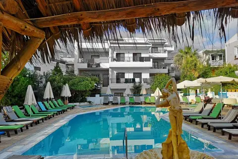 Elmi Suites Beach Hotel in Chersonissos — foto 17