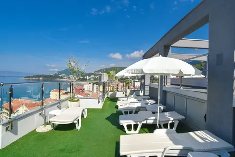 Hotel La Mer in Budva — foto 3