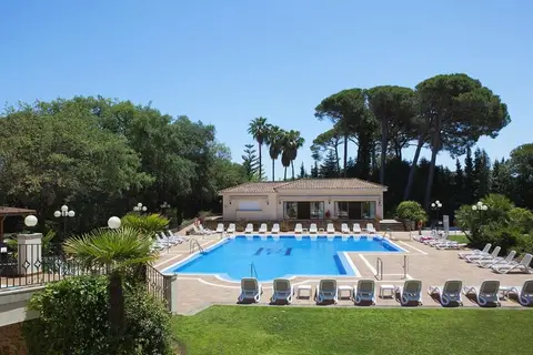 Hotel Guadacorte Park in Los Barrios