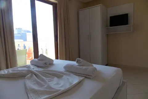 Hotel Alpha in Saranda — foto 7