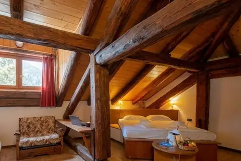 Hotel La Mirandola in Vermiglio — foto 10