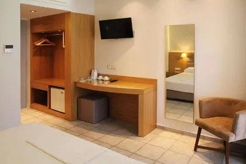 Achilles Hotel in Δημοτική Ενότητα Μεθώνης — foto 7