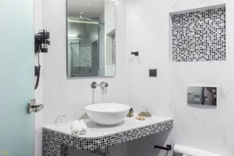 360 Degrees Pop Art Hotel in Athene — foto 20