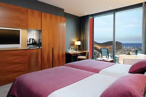 Sofitel Barcelona Skipper Hotel in Barcelona — foto 23