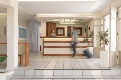 Central Hersonissos Hotel in Chersonissos — foto 7