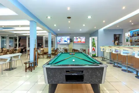 Anixis Hotel in Ιαλυσός — foto 5