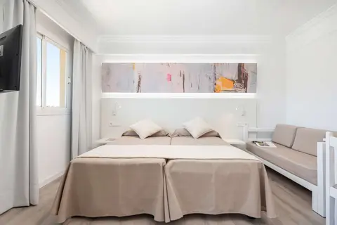 Alcudia Beach Aparthotel in Alcúdia — foto 6